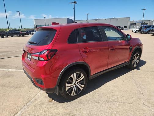 2022 Mitsubishi Outlander Sport 2.0 ES