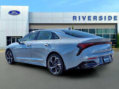 2025 Kia K5 GT-Line