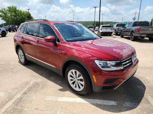 2018 Volkswagen Tiguan 2.0T SE