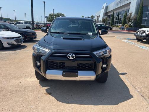 2024 Toyota 4Runner TRD Off Road
