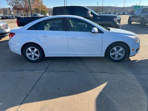 2016 Chevrolet Cruze Limited 1LT