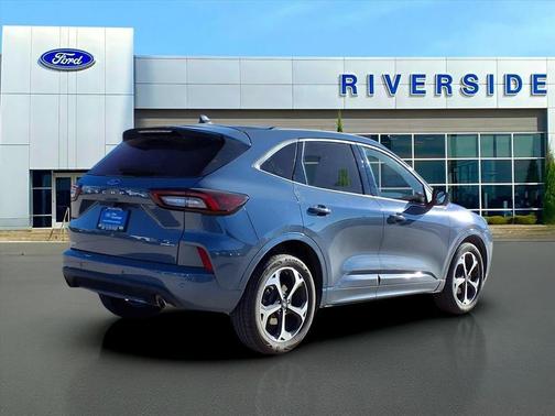2023 Ford Escape ST-Line Elite
