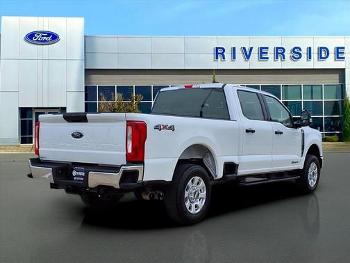 2024 Ford F-250 XLT