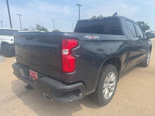2020 Chevrolet Silverado 1500 Custom
