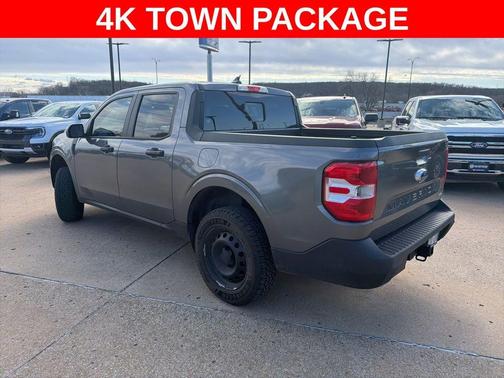 2022 Ford Maverick XL