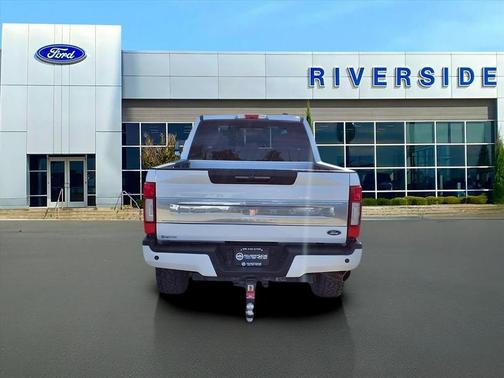 2022 Ford F-250 Platinum