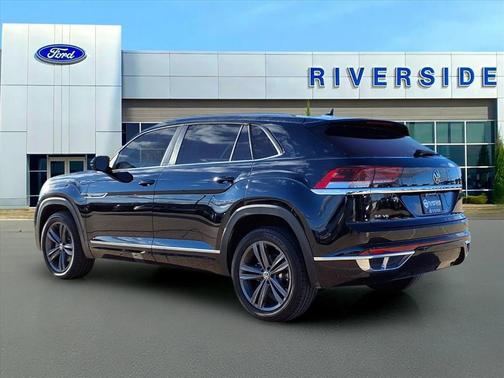 2021 Volkswagen Atlas Cross Sport 3.6L V6 SE w/Technology R-Line