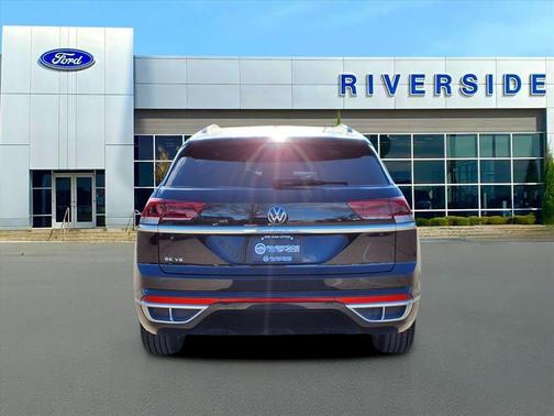 2021 Volkswagen Atlas Cross Sport 3.6L V6 SE w/Technology R-Line