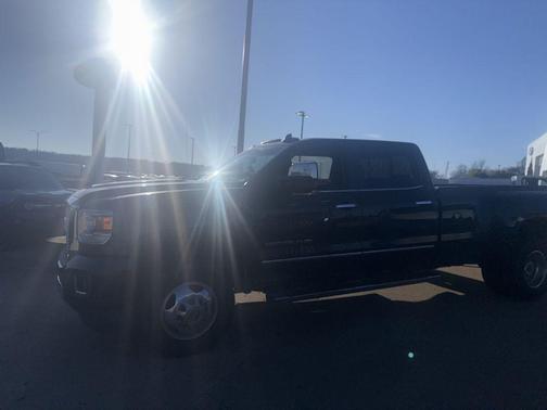 2017 GMC Sierra 3500 Denali