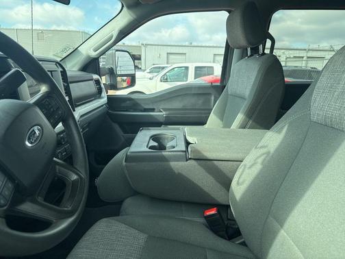 2025 Ford F-250 XLT