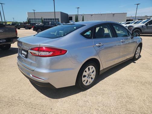 2020 Ford Fusion S
