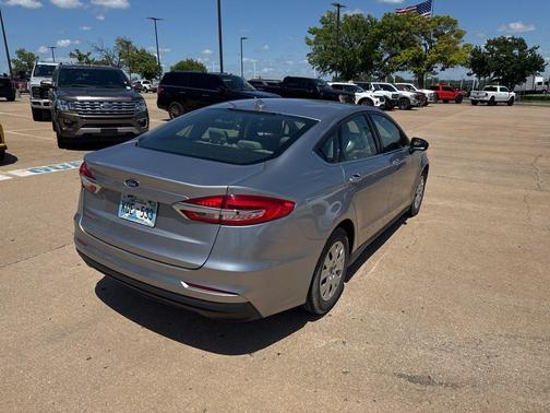 2020 Ford Fusion S