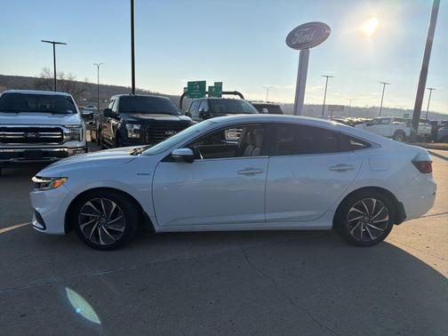 2022 Honda Insight Touring