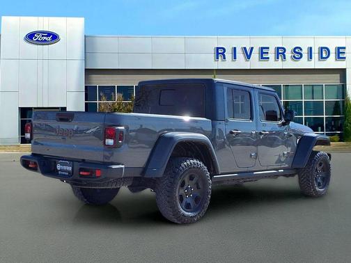 2022 Jeep Gladiator Mojave