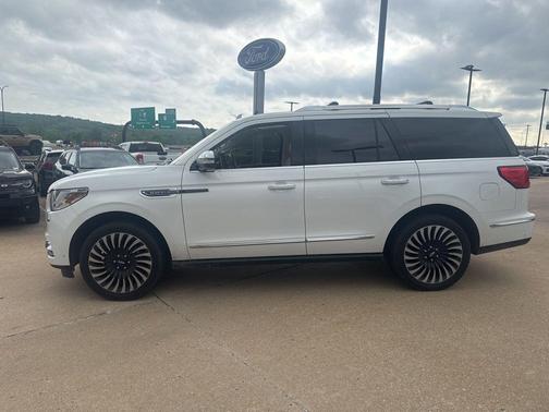 2020 Lincoln Navigator Black Label