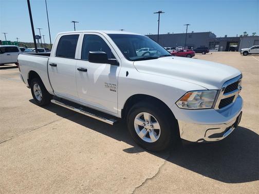 2022 RAM 1500 Classic SLT