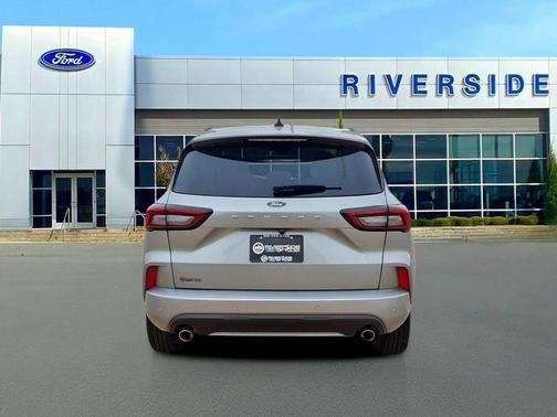 Silver Metallic 2024 Ford Escape ST-Line