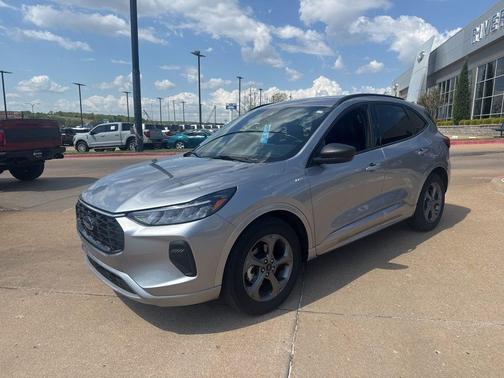 Silver Metallic 2024 Ford Escape ST-Line