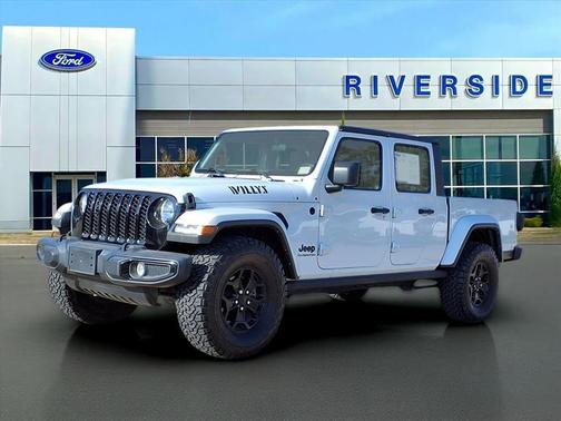 2021 Jeep Gladiator Sport