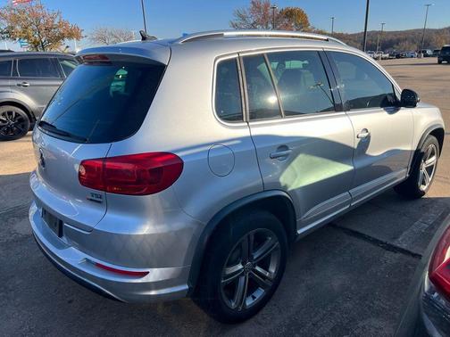 2017 Volkswagen Tiguan 2.0T Sport