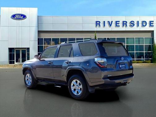 2021 Toyota 4Runner SR5