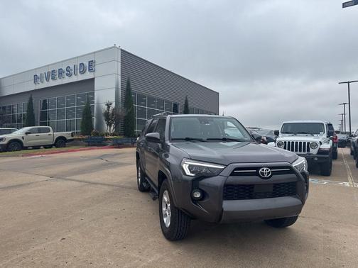 2021 Toyota 4Runner SR5