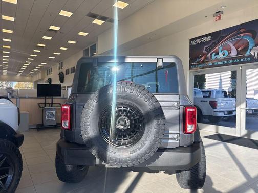 2025 Ford Bronco Base