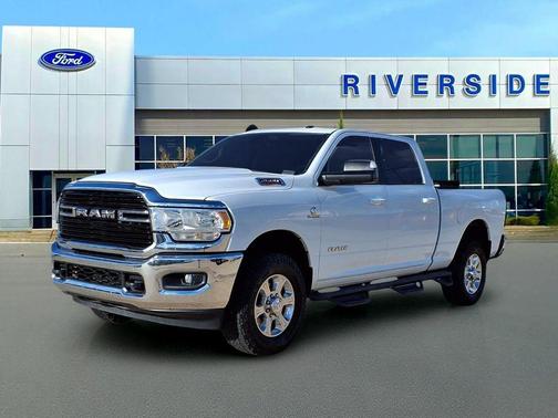 Bright White Clearcoat 2020 RAM 2500 Big Horn