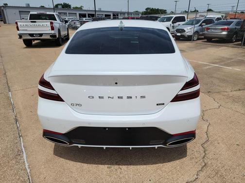 2025 Genesis G70 3.3T Sport Advanced