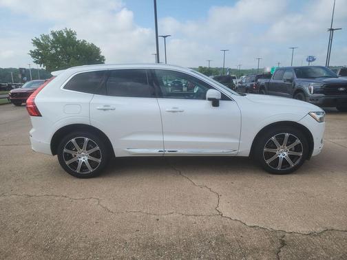 2021 Volvo XC60 T5 Inscription