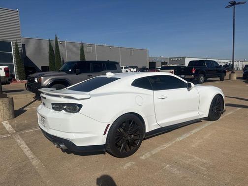 2021 Chevrolet Camaro ZL1