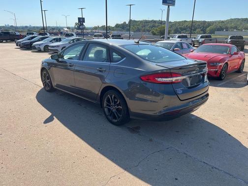 2018 Ford Fusion SE