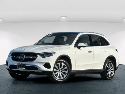 Polar White 2026 Mercedes-Benz GLC 300 Base 4MATIC