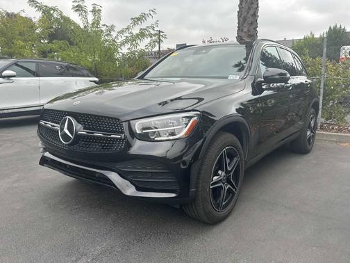 2022 Mercedes-Benz GLC 300 