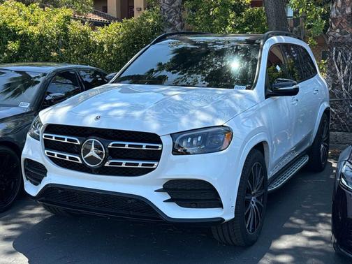 2023 Mercedes-Benz GLS 450 4MATIC