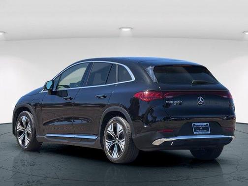 Obsidian Black Metallic 2023 Mercedes-Benz EQE 350+ Base