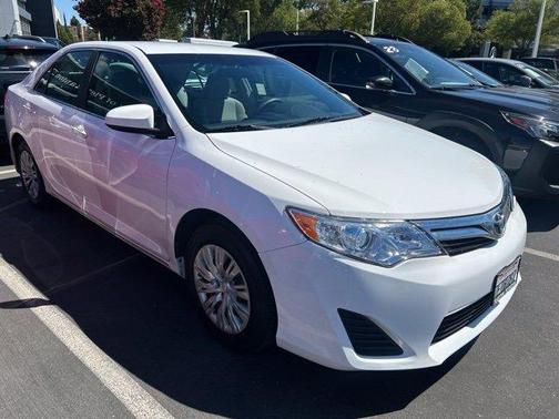 Super White 2014 Toyota Camry LE