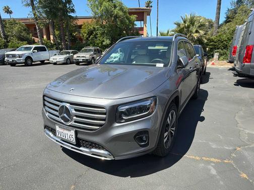 Mountain Grey Metallic 2026 Mercedes-Benz GLB 250 Base