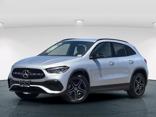Iridium Silver Metallic 2023 Mercedes-Benz GLA 250