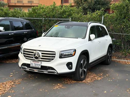 2024 Mercedes-Benz GLB 250 4MATIC