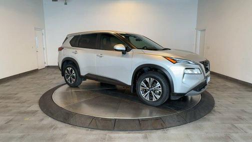 Brilliant Silver Metallic 2023 Nissan Rogue SV