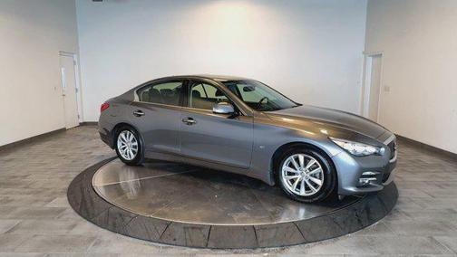 2015 INFINITI Q50 Premium