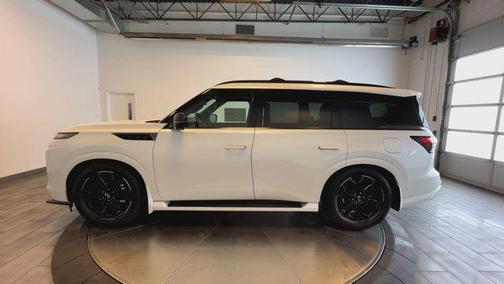 2026 INFINITI QX80 SPORT