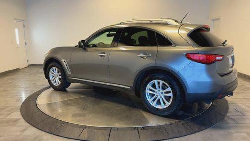 2014 INFINITI QX70 Base