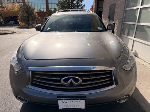 2014 INFINITI QX70 Base