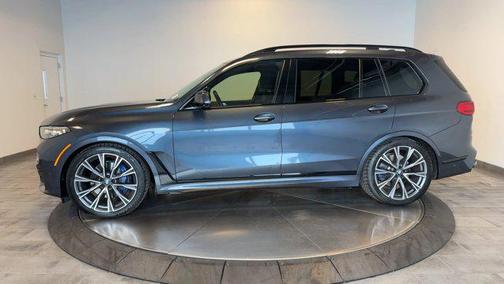 Arctic Grey Metallic 2022 BMW X7 xDrive40i