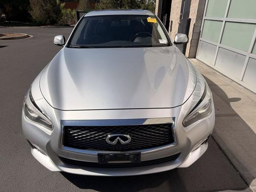 Liquid Platinum 2017 INFINITI Q50 3.0T Premium