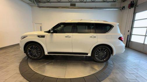 2022 INFINITI QX80 PREMIUM SELECT AWD