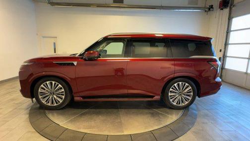 2025 INFINITI QX80 SENSORY AWD