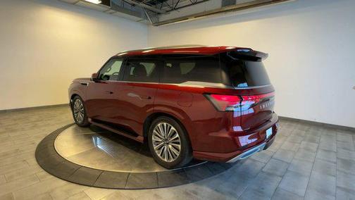 2025 INFINITI QX80 SENSORY AWD
